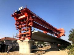 180吨运架一体机的施工环